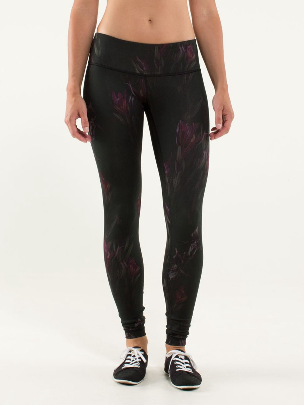 Lululemon Wunder Under Pant
Midnight Iris Multi / Black Full Length Size 6